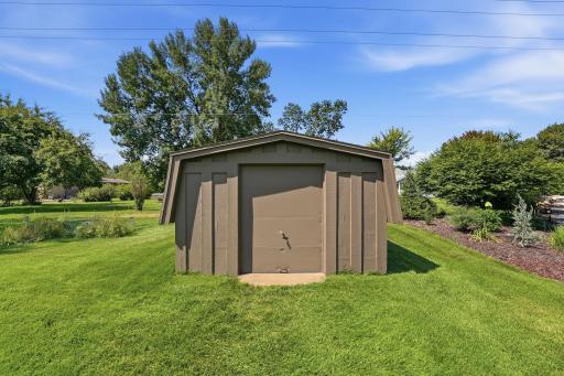 1777 Wildwood Road, Saint Cloud, MN 56303