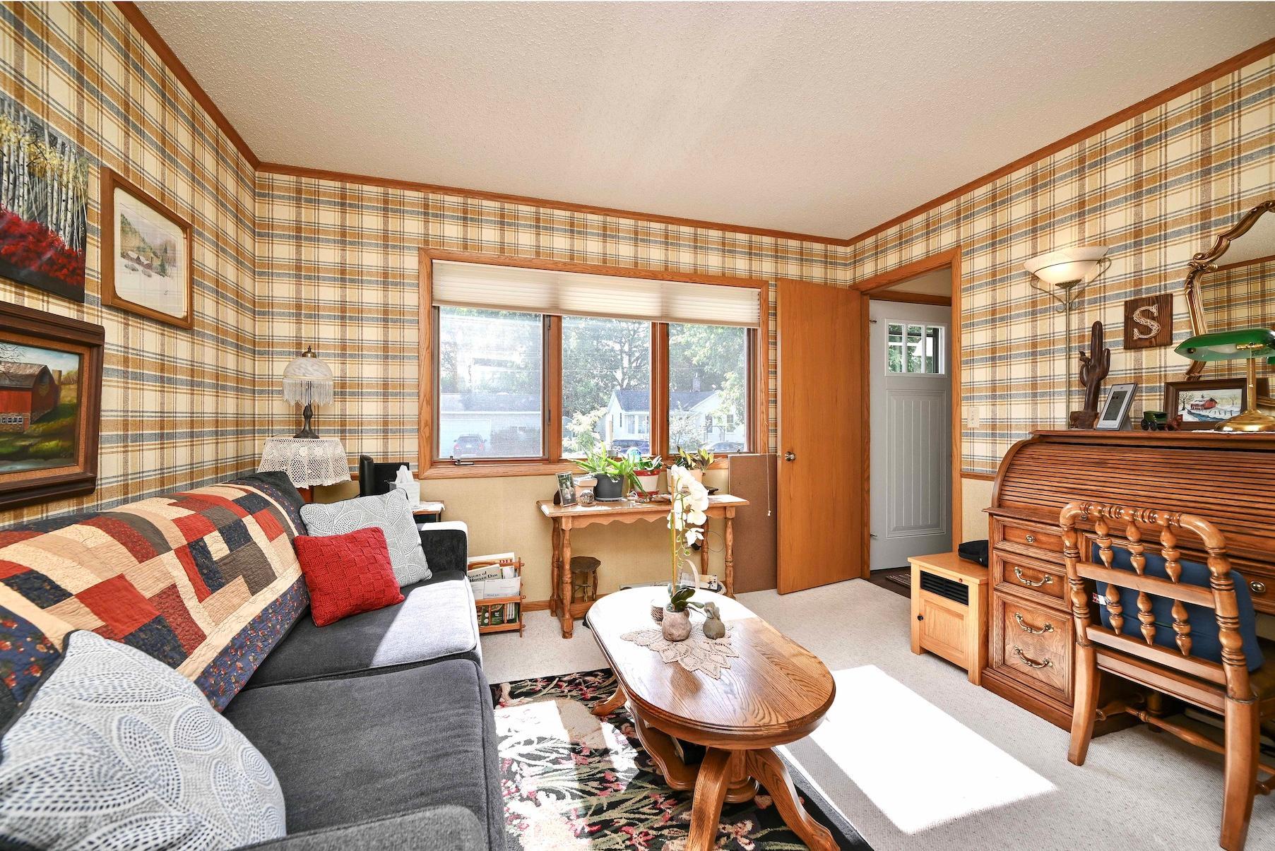 MF Office or Bedroom