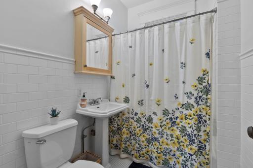 Updated bathrooms!