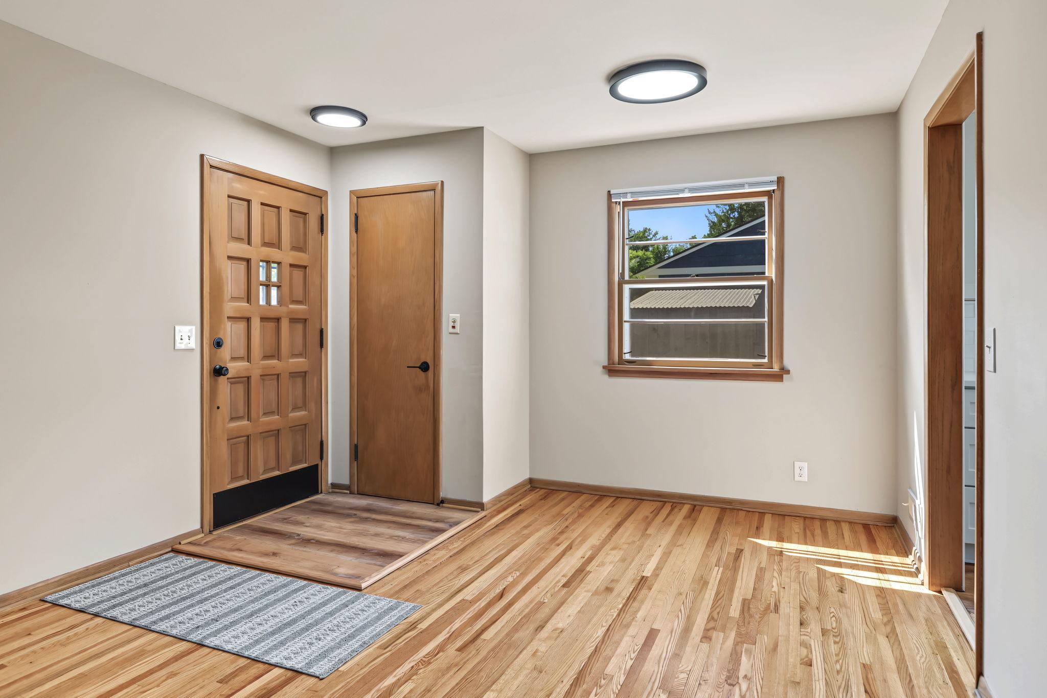 New lighting in entry way