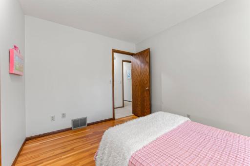 13406 Washburn Avenue S, Burnsville, MN 55337