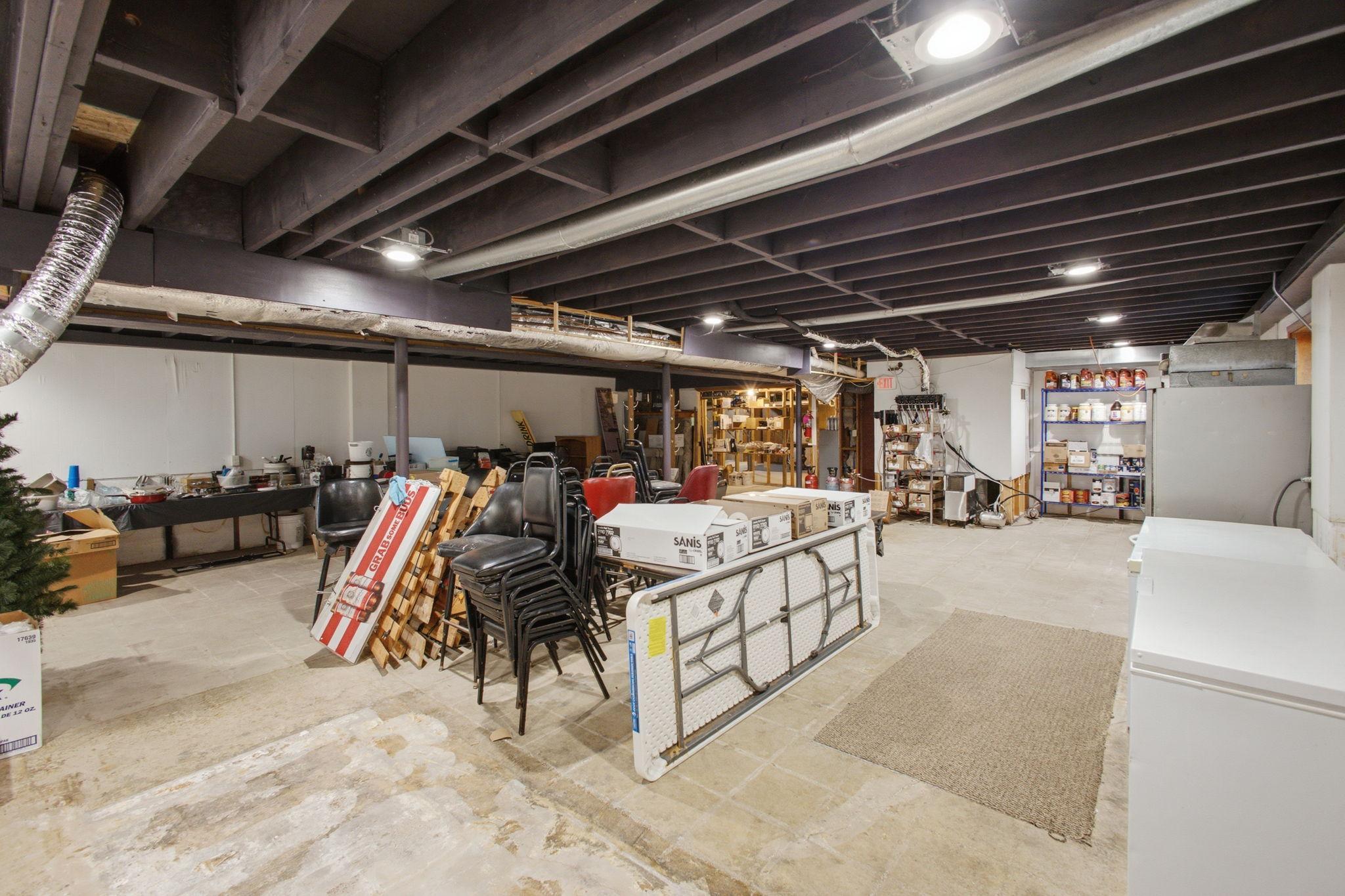 13-web-or-mls-24787-clam-lake-dr.jpg