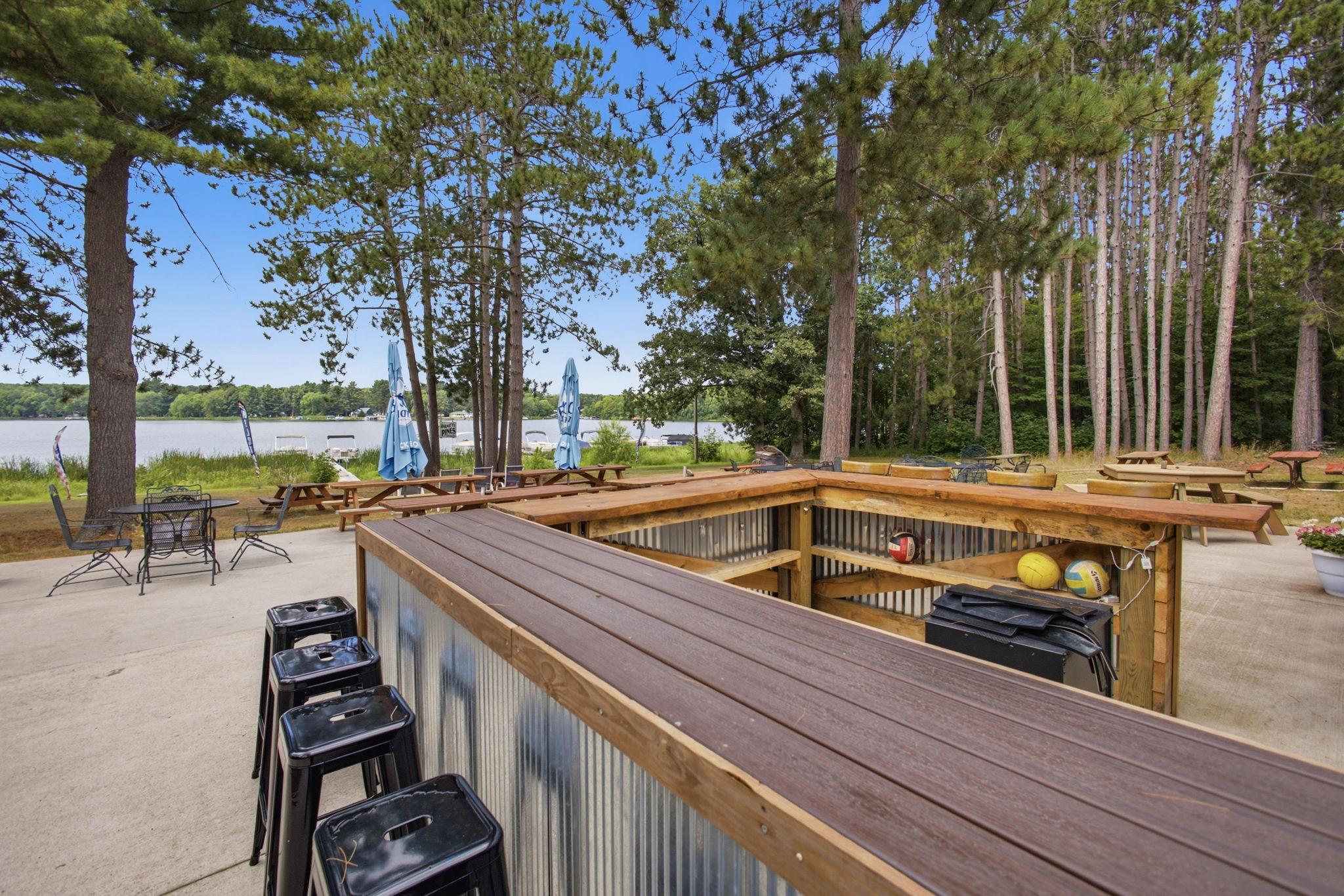 29-web-or-mls-24787-clam-lake-dr.jpg