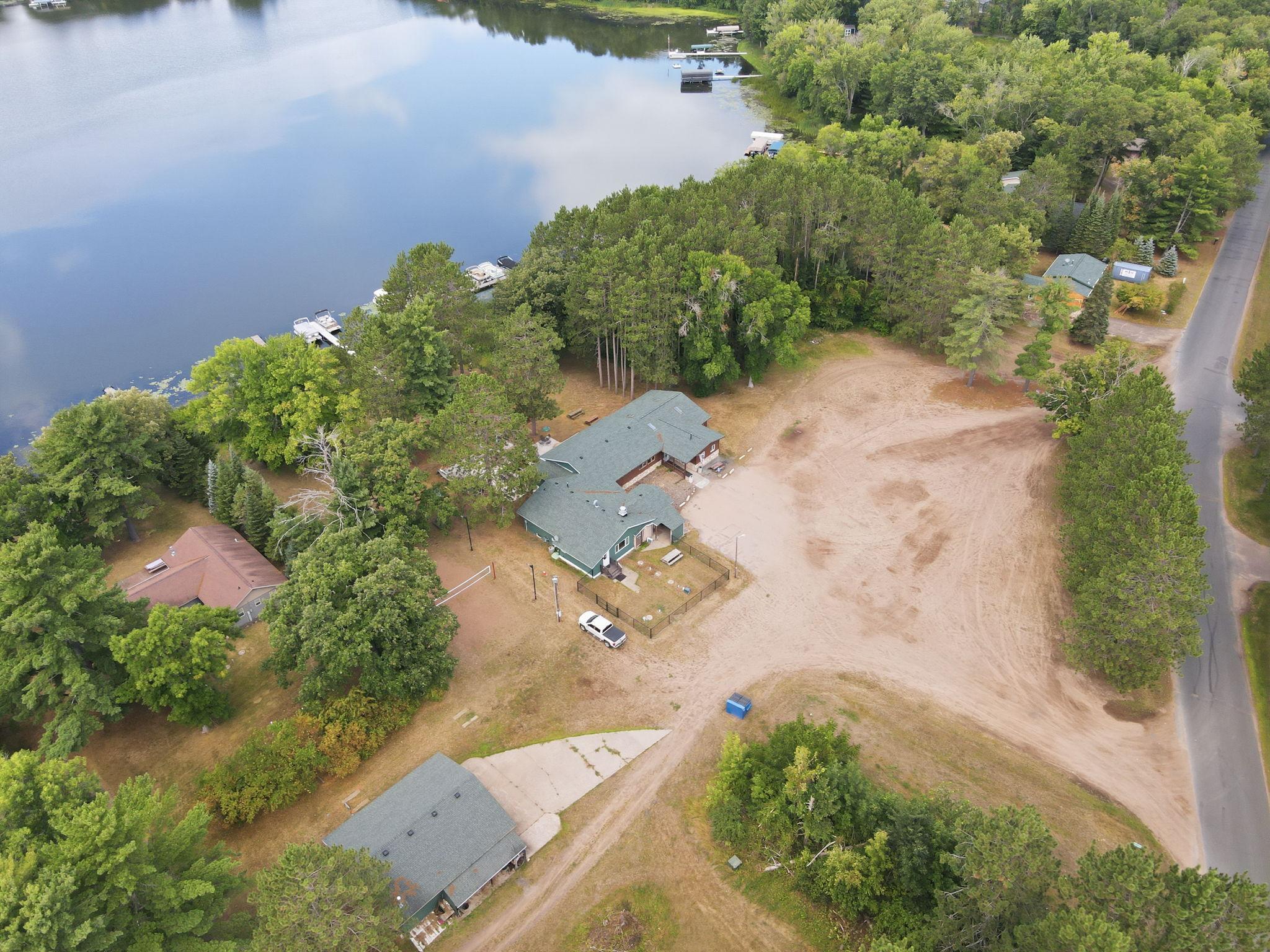 58-web-or-mls-24787-clam-lake-dr.jpg