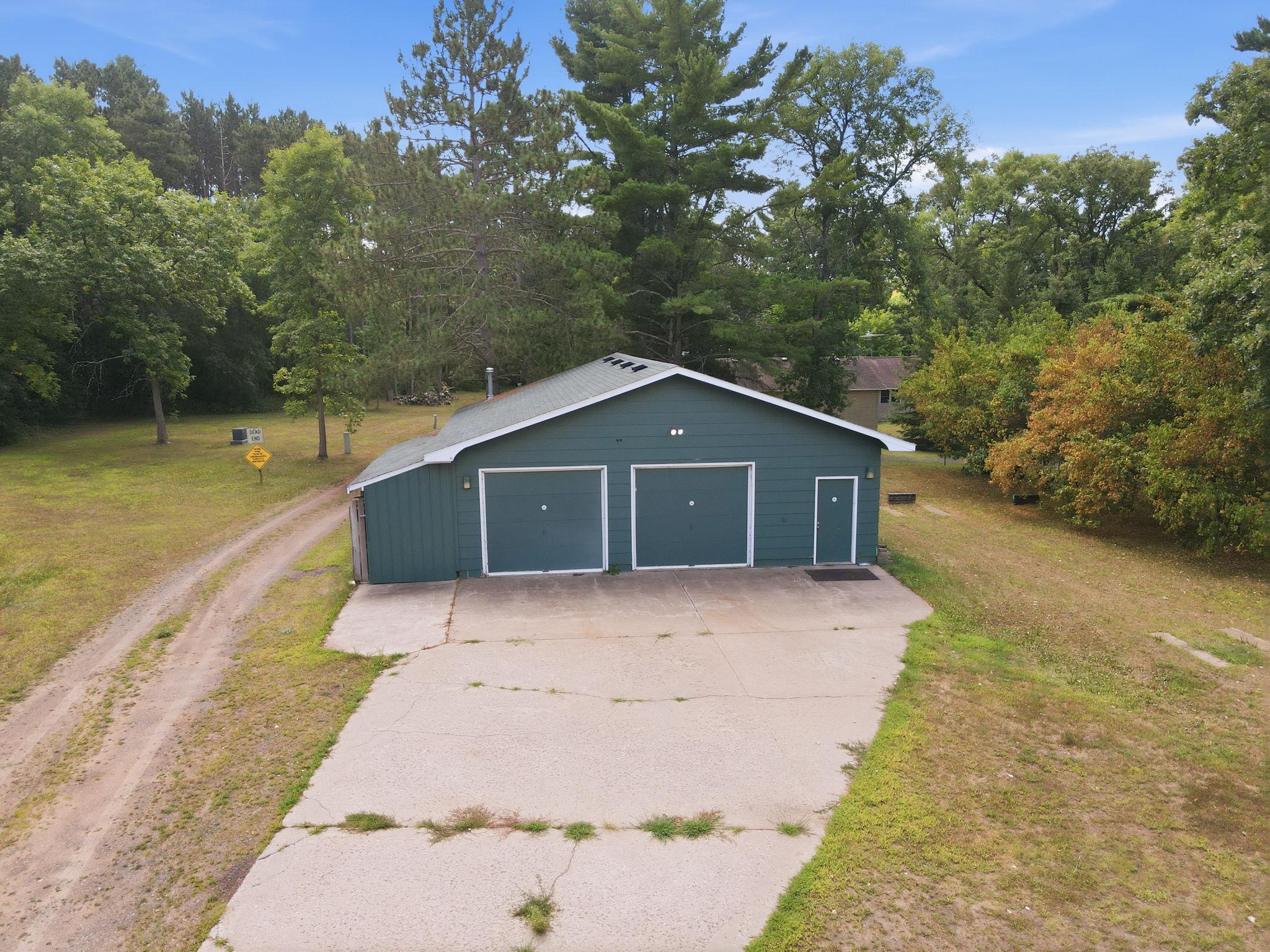 60-web-or-mls-24787-clam-lake-dr.jpg