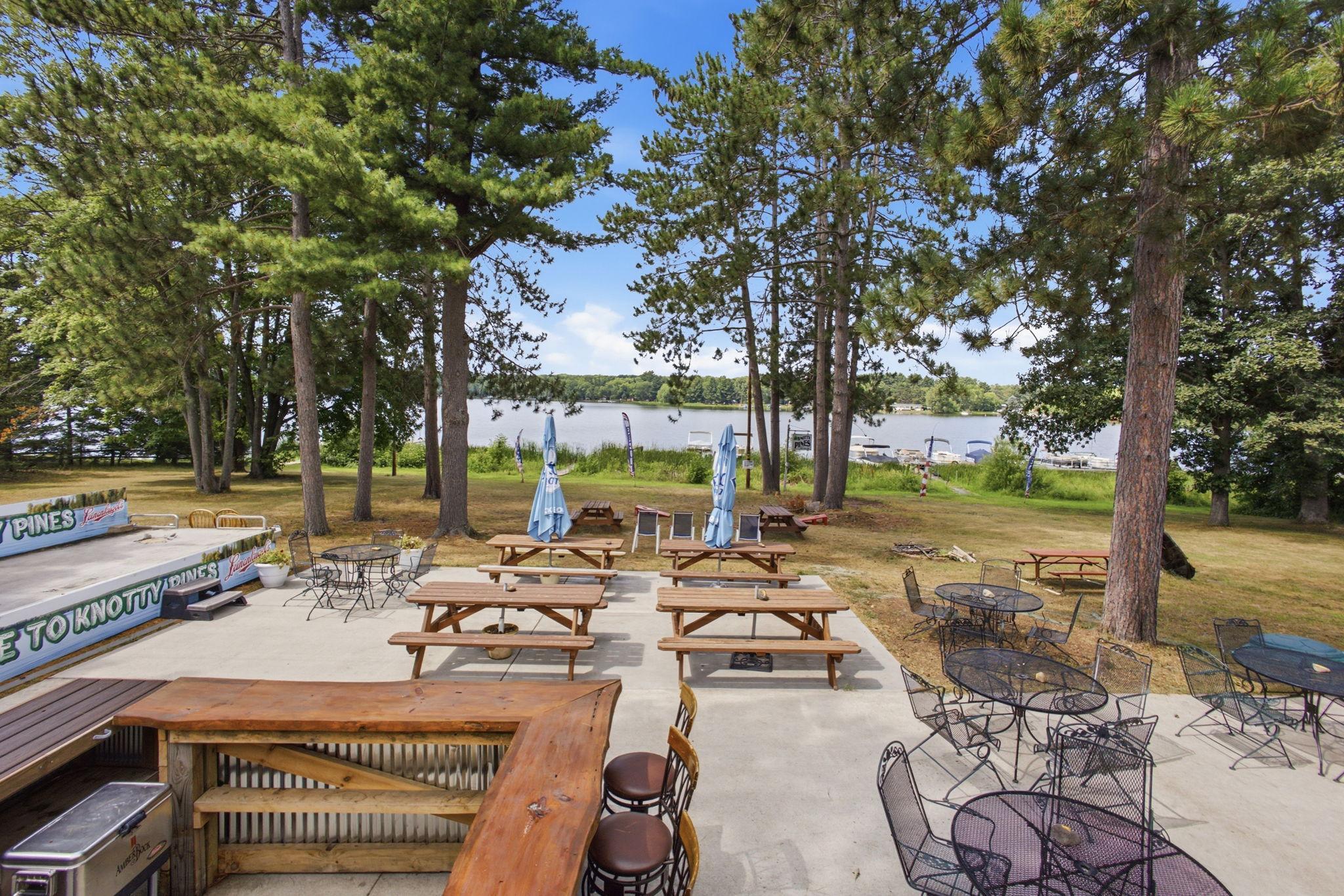 32-web-or-mls-24787-clam-lake-dr.jpg