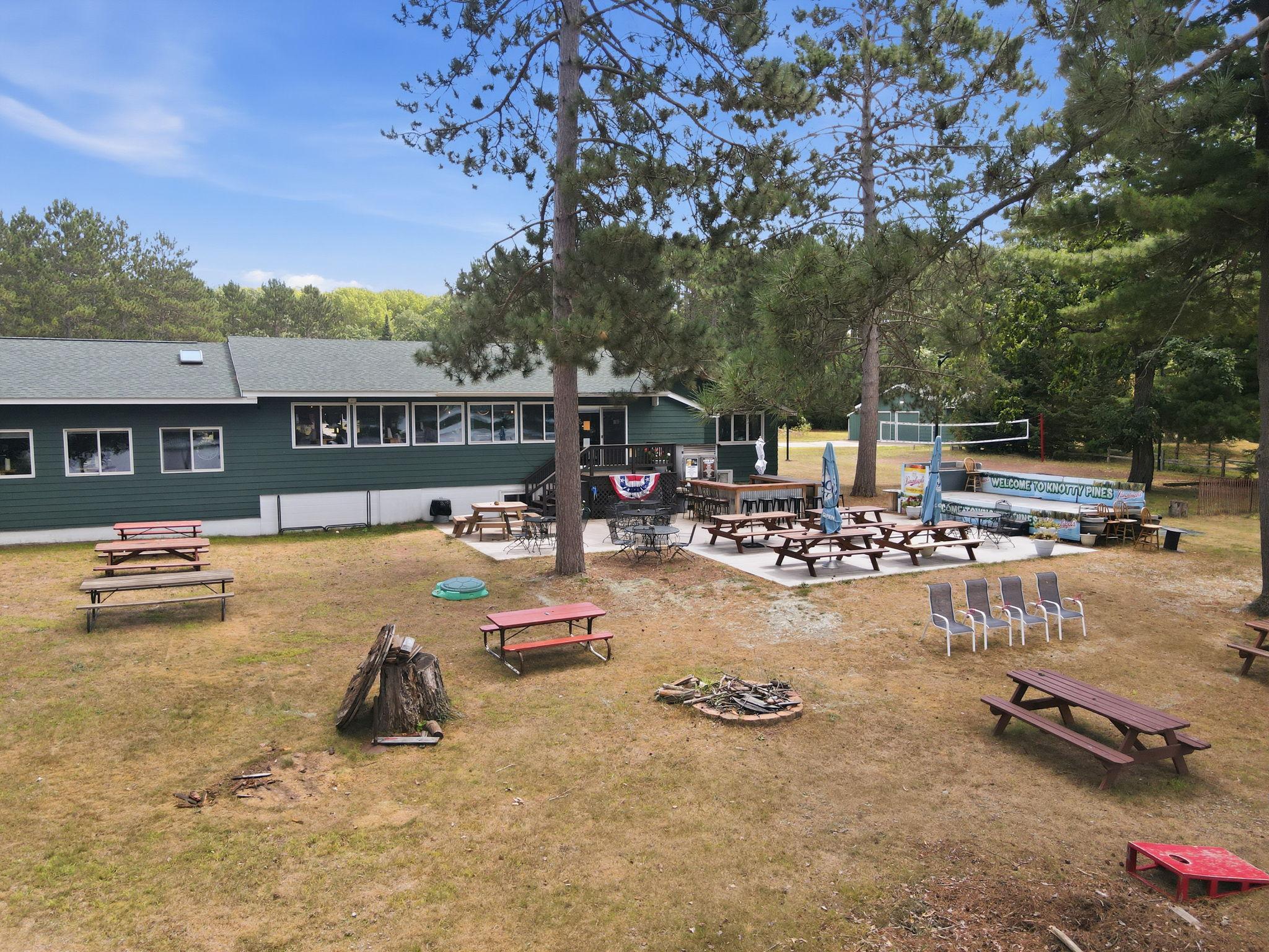 53-web-or-mls-24787-clam-lake-dr.jpg