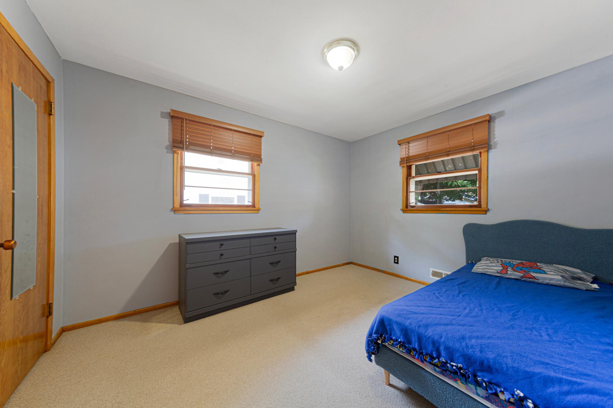 26 bedroom 2.jpg
