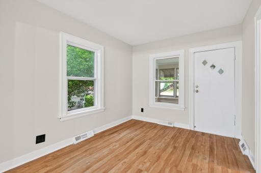 3346 Knox Avenue N, Minneapolis, MN 55412