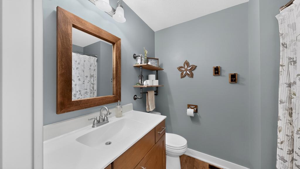 Main Floor Full Bath