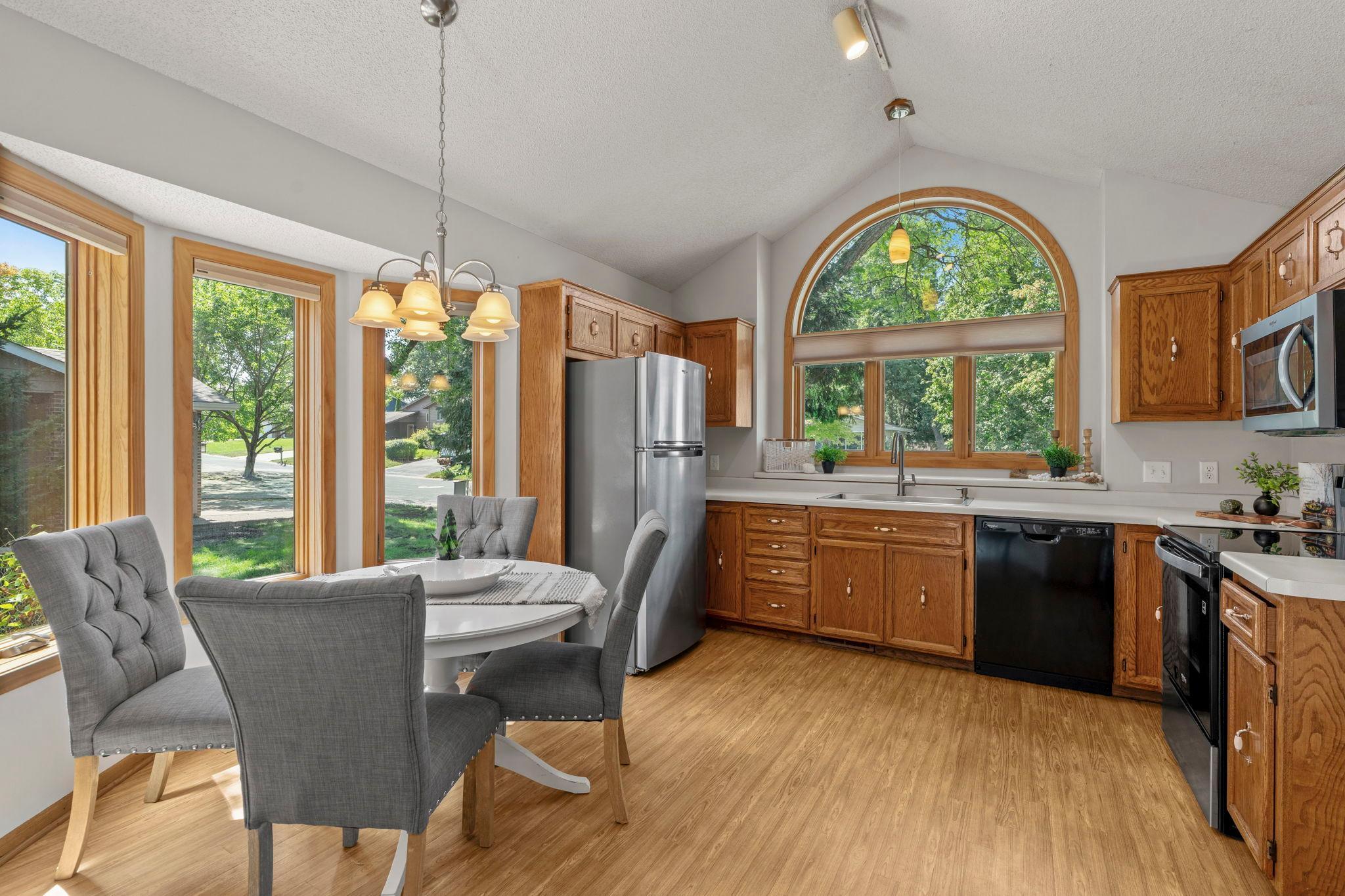 Tons of natural light in the kitchen