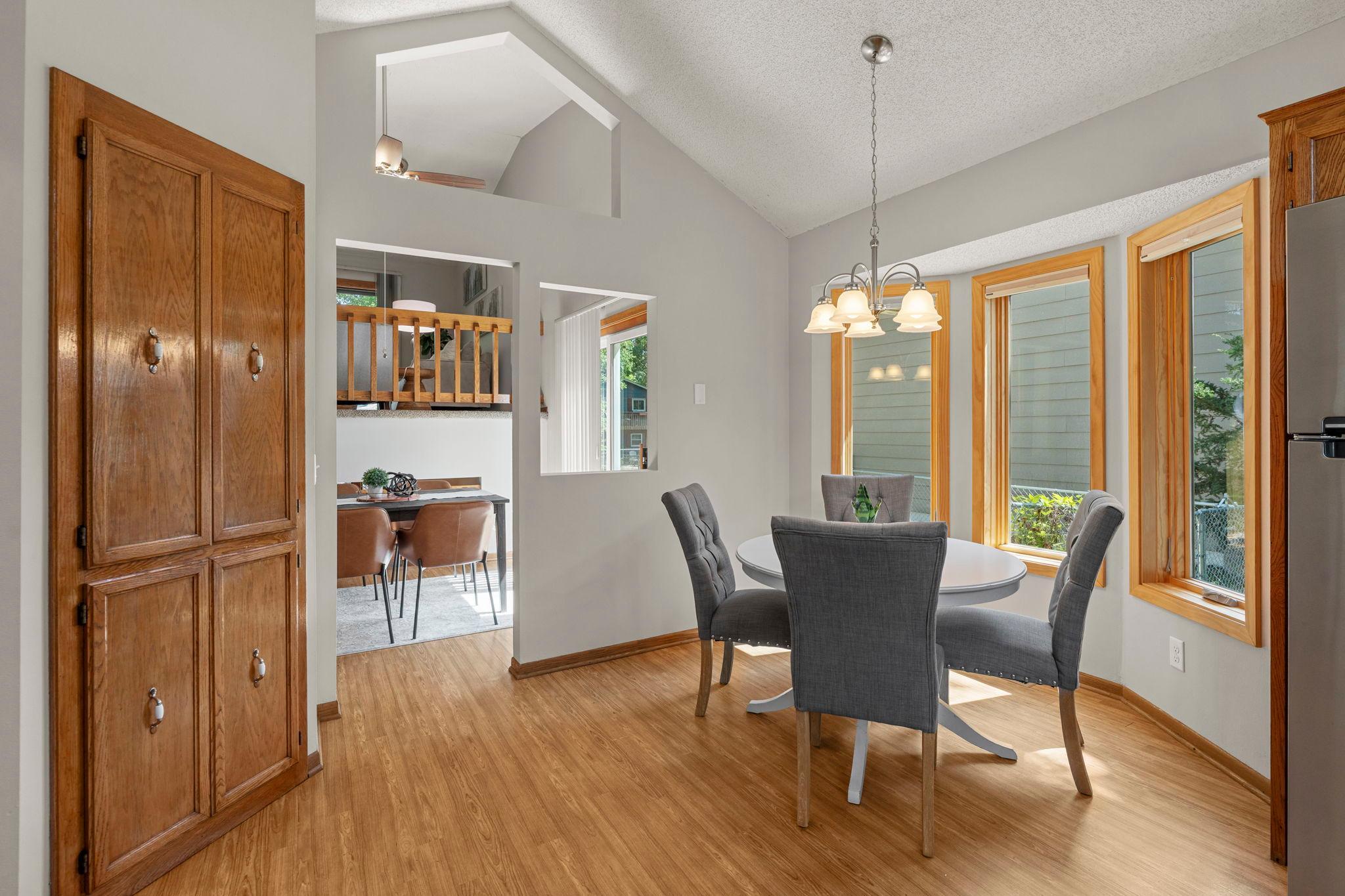 Perfect eat in kitchen dining