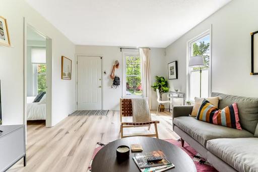 104 Linden St S Living room.jpg