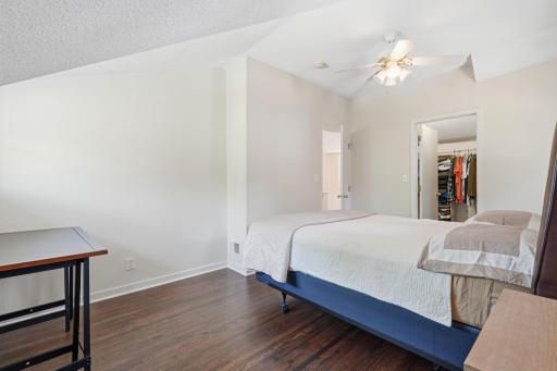 10-web-or-mls-A7401043.jpg