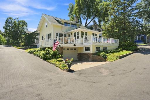 2800 Center Road, Wayzata, MN 55391