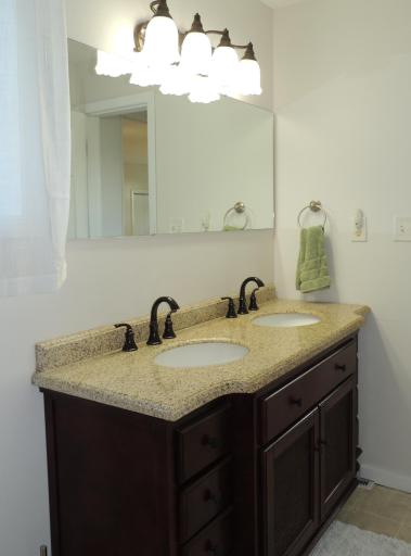Double Sink in Bathroom.JPG