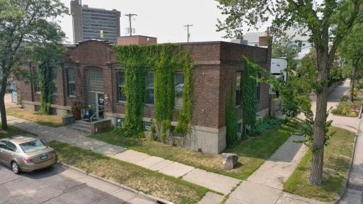 1828 Jefferson Street NE, Minneapolis, MN 55418