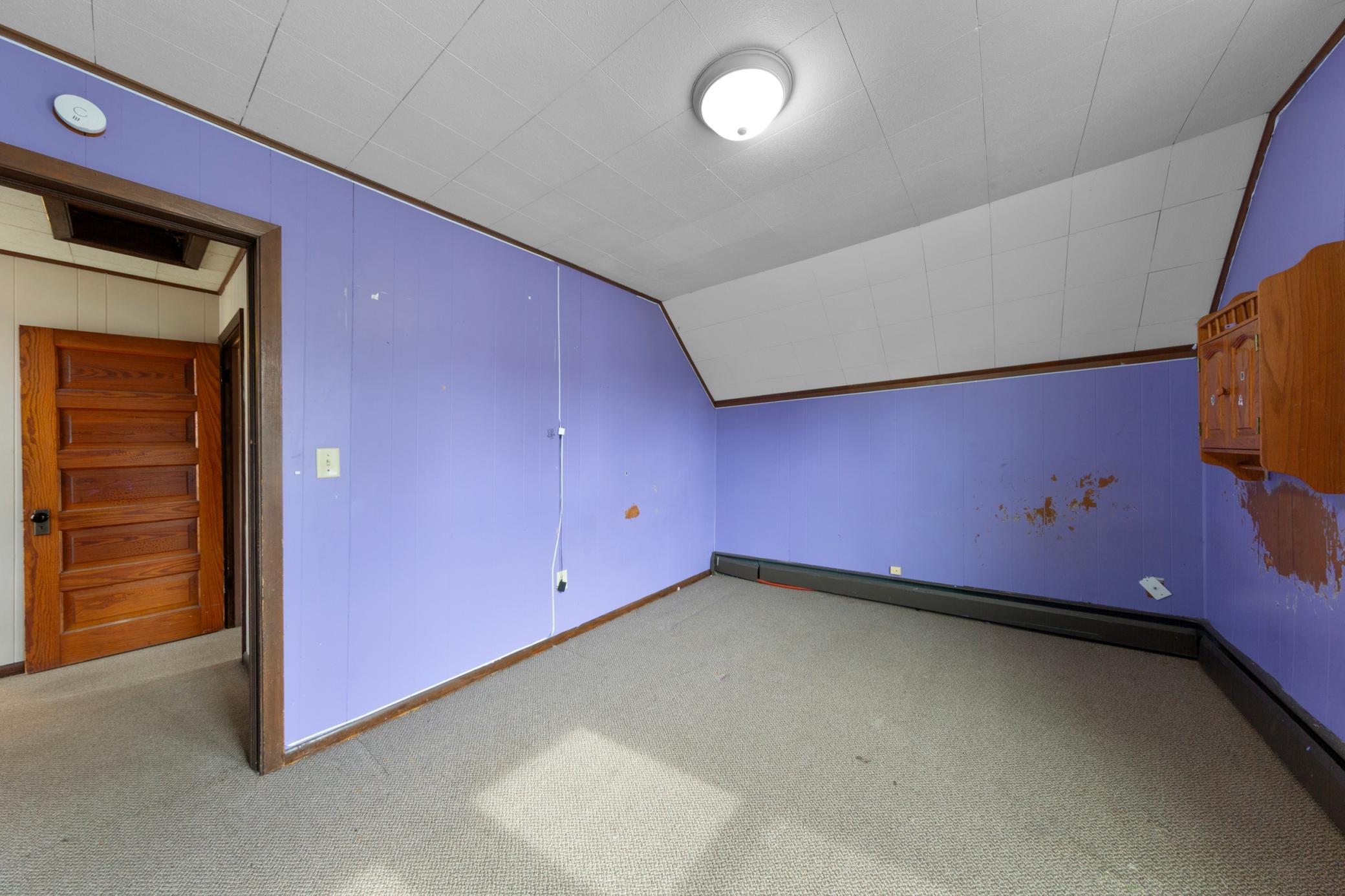 28_24 bedroom 1.jpg