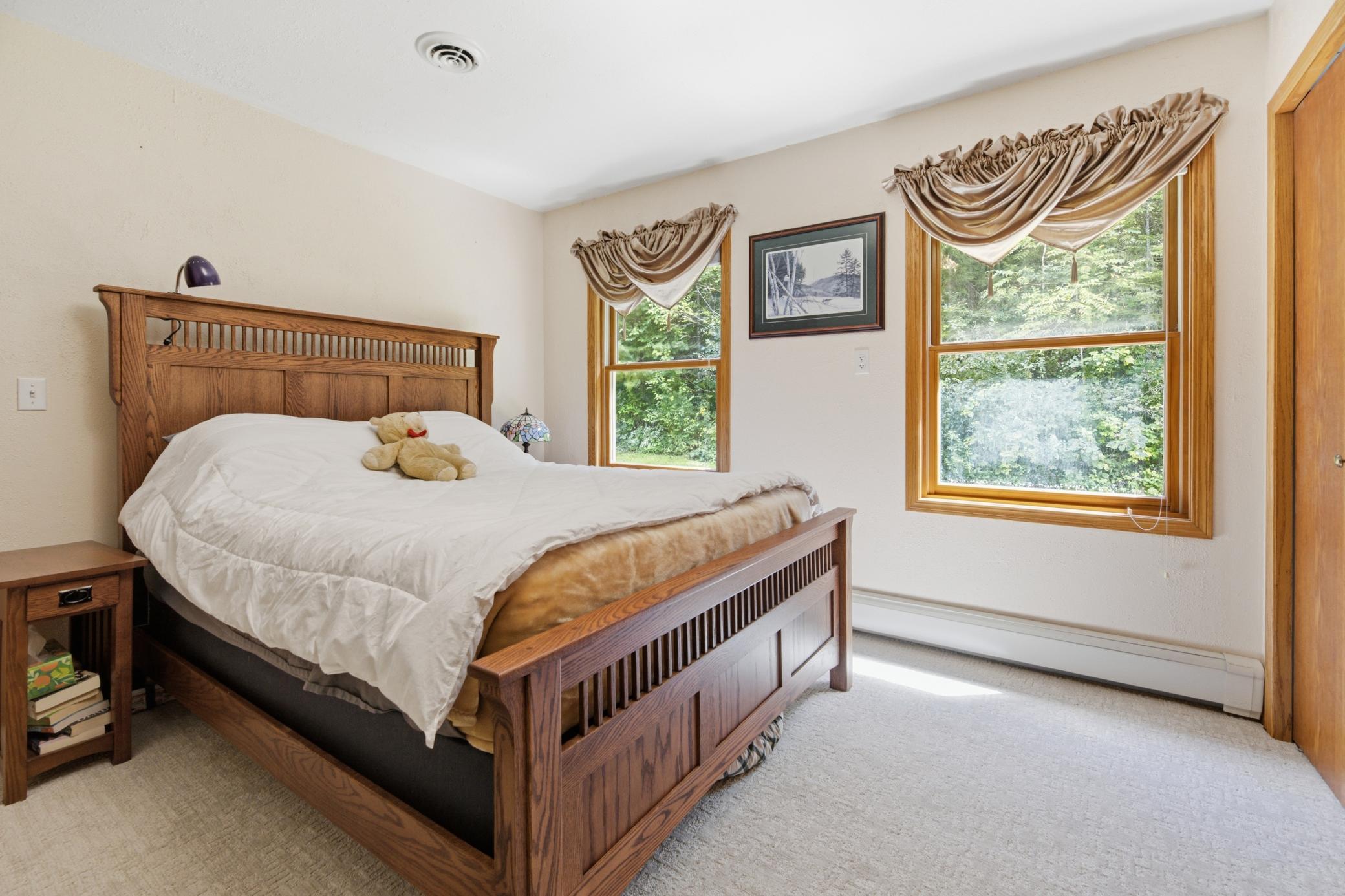 14 bedroom.jpg