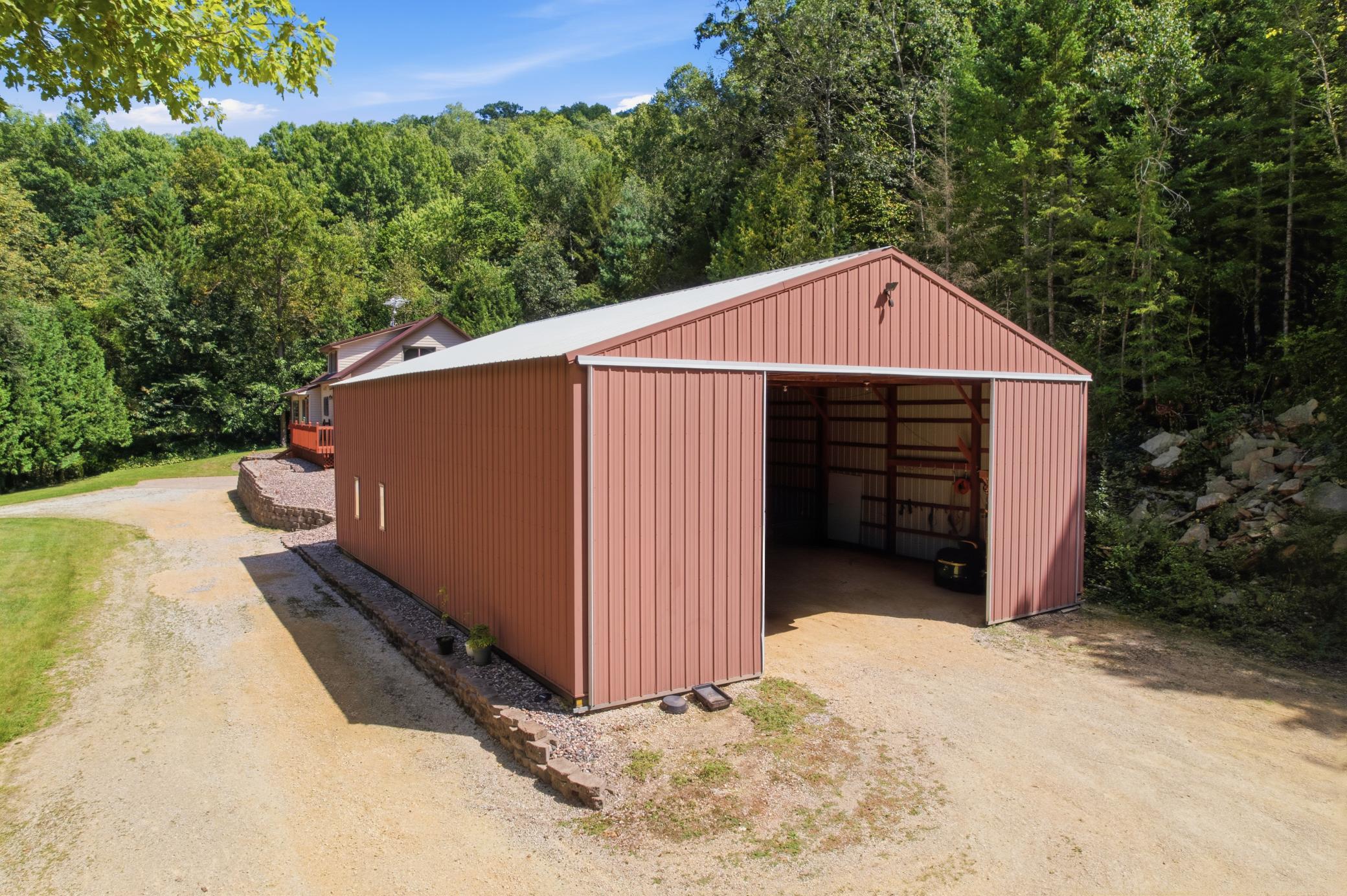 34 pole barn.jpg