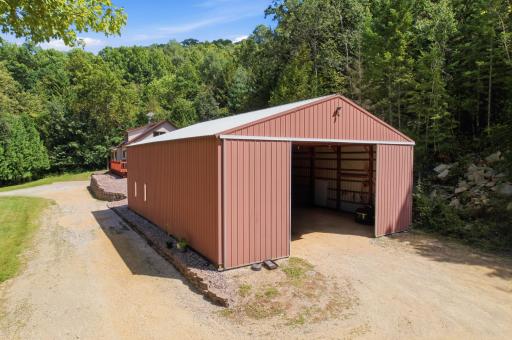 34 pole barn.jpg