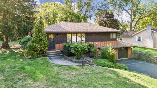 5073 Holiday Road, Minnetonka, MN 55345