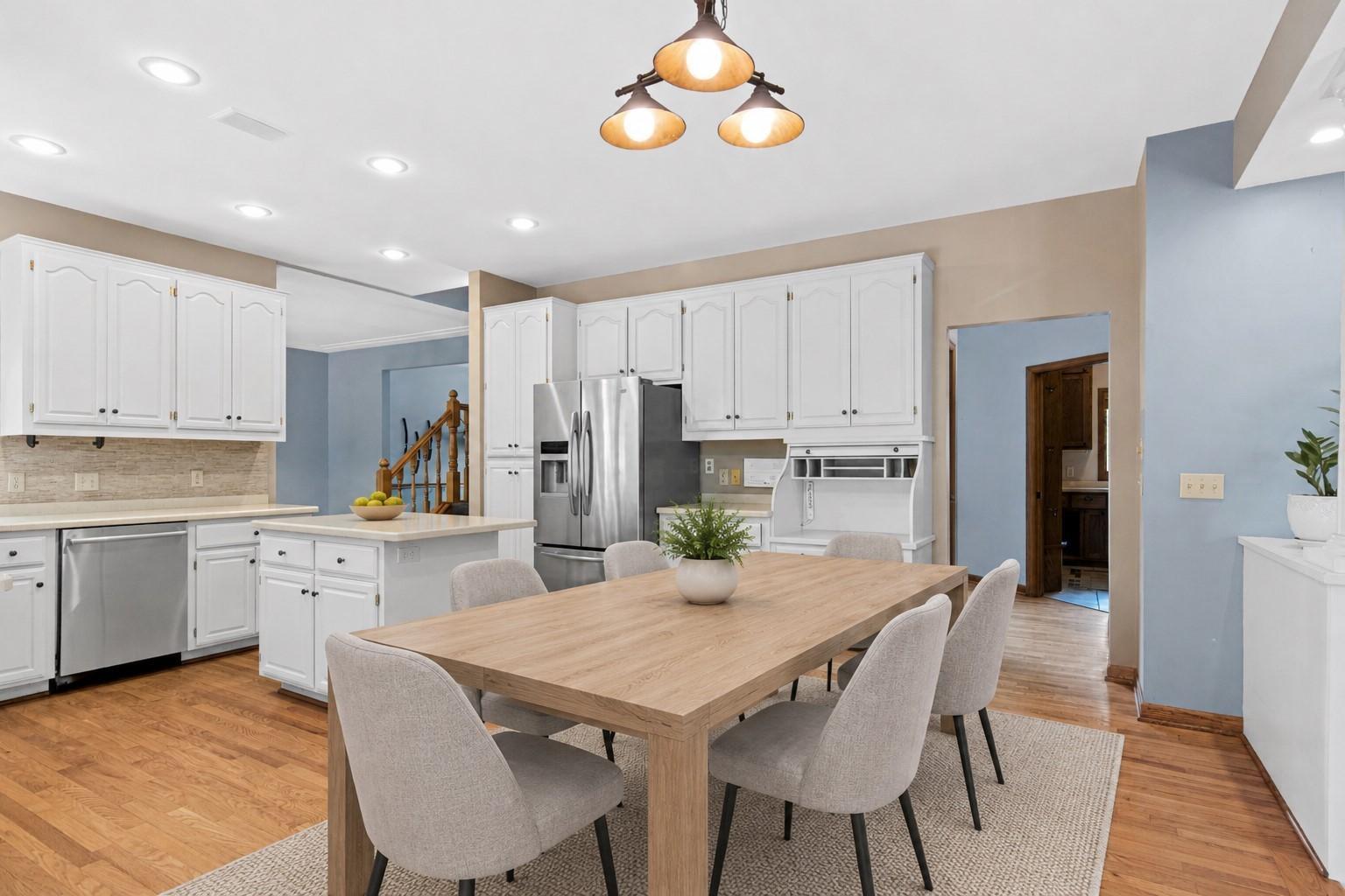 003_Dining RoomKitchen.jpg