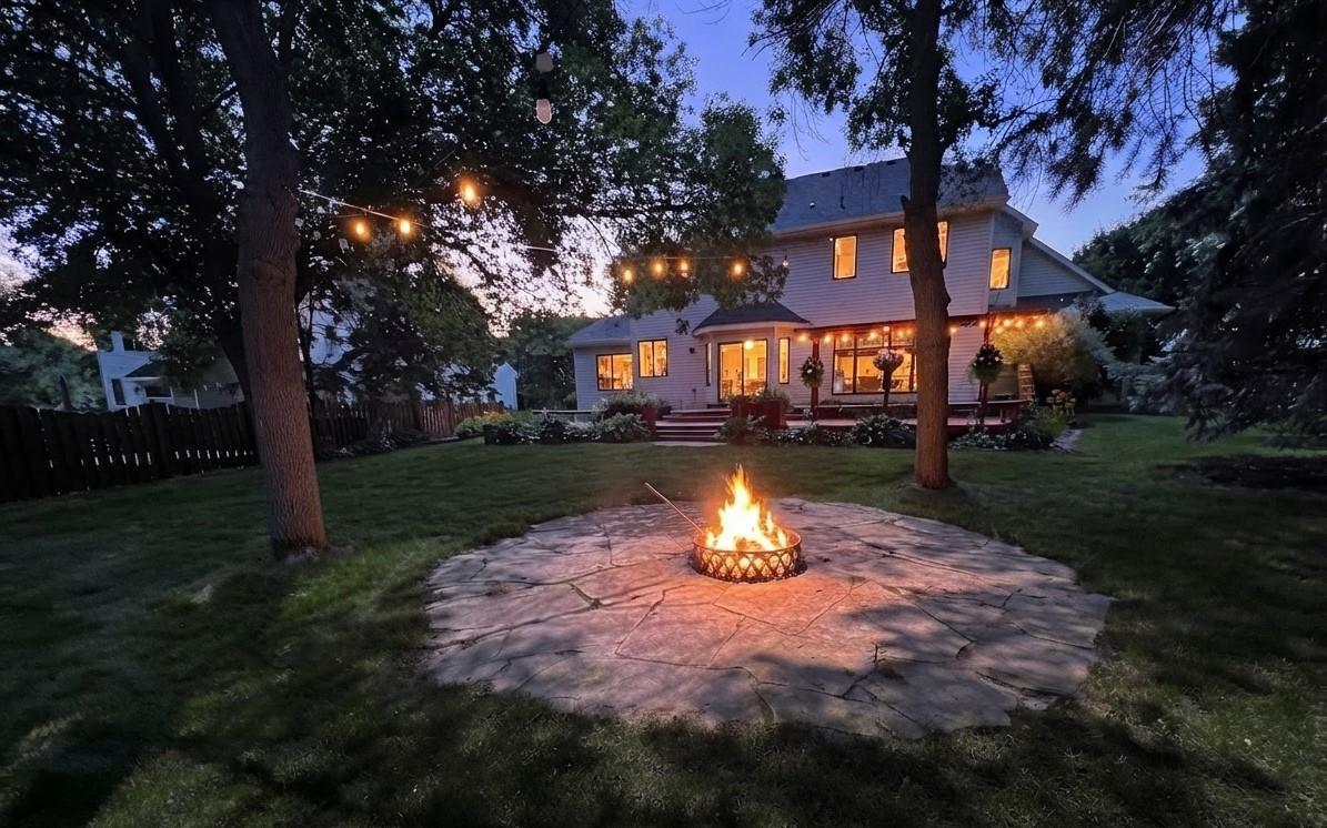 031_Backyard at Dusk.jpg