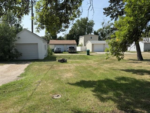 Big yard for another garage