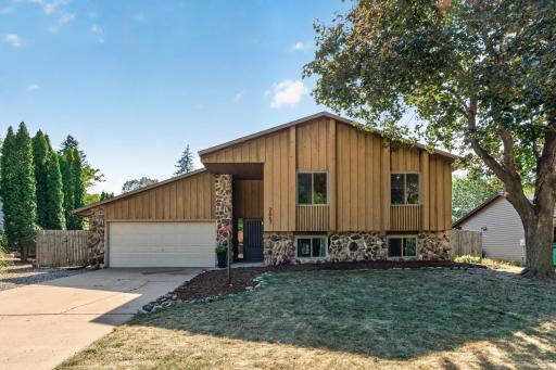 Photo for 2667 Hawthorne Lane, Stillwater, MN 55082 - listing #7130815 2667 Hawthorne Lane, Stillwater, MN 55082