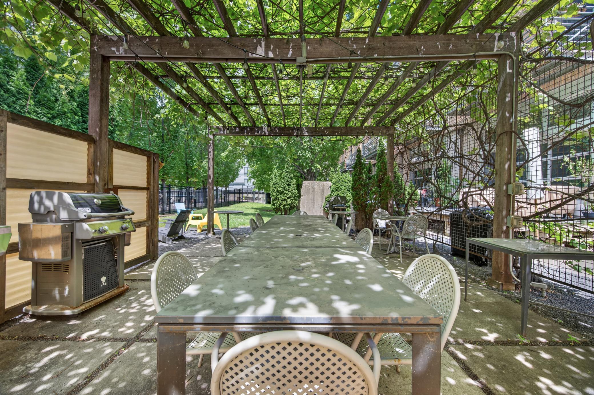 Private courtyard
