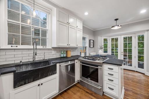 2817 Brookwood Terrace, Minneapolis, MN 55410