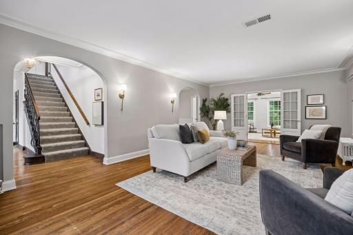 2817 Brookwood Terrace, Minneapolis, MN 55410