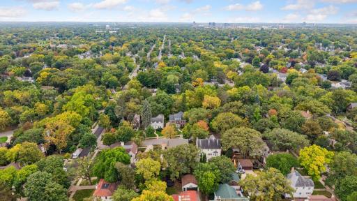 2817 Brookwood Terrace, Minneapolis, MN 55410