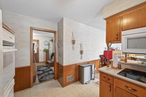 7398 Tempo Terrace NE, Fridley, MN 55432
