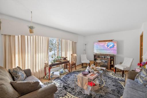 7398 Tempo Terrace NE, Fridley, MN 55432