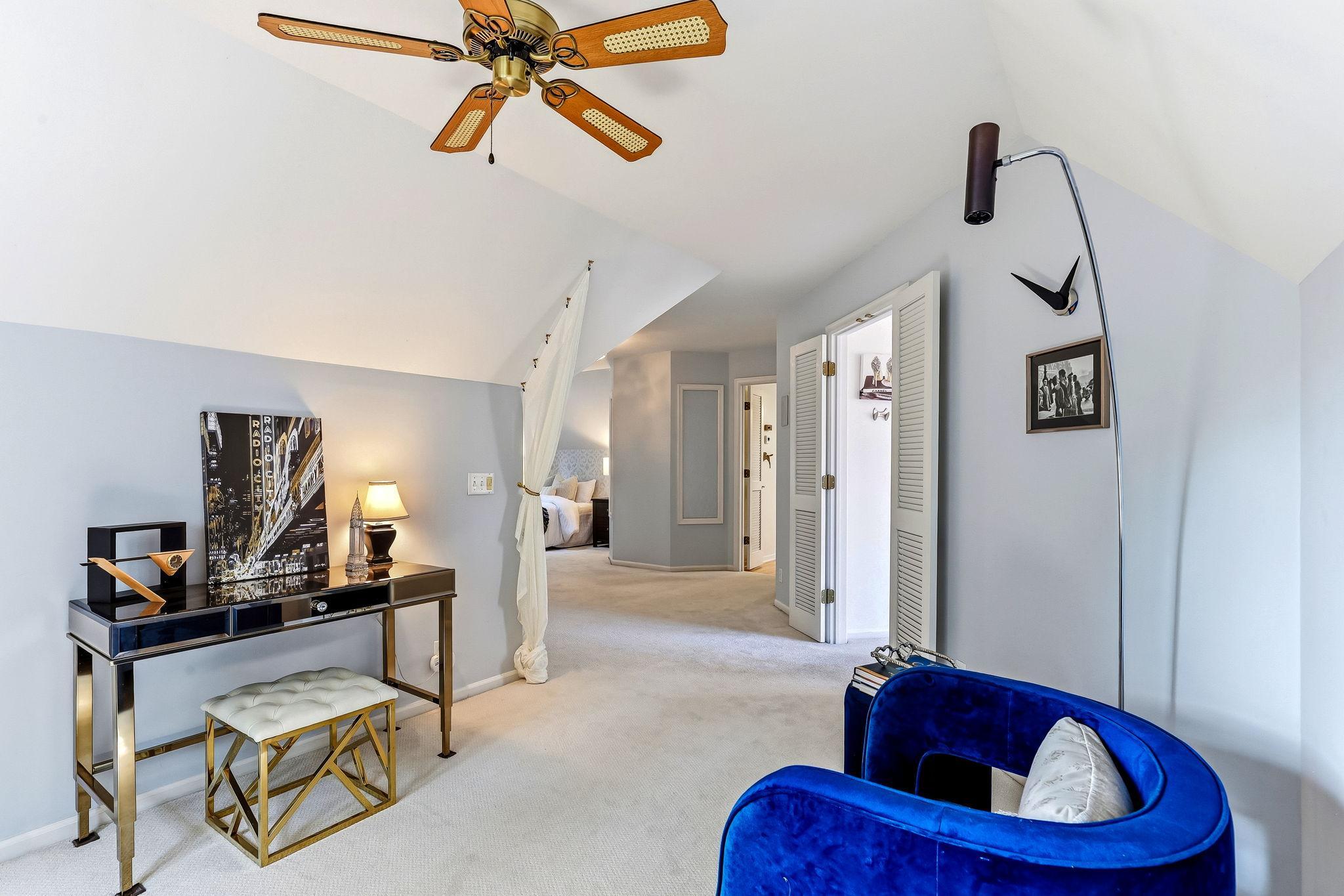 54-web-or-mls-5156-Logan-Ave-54.jpg