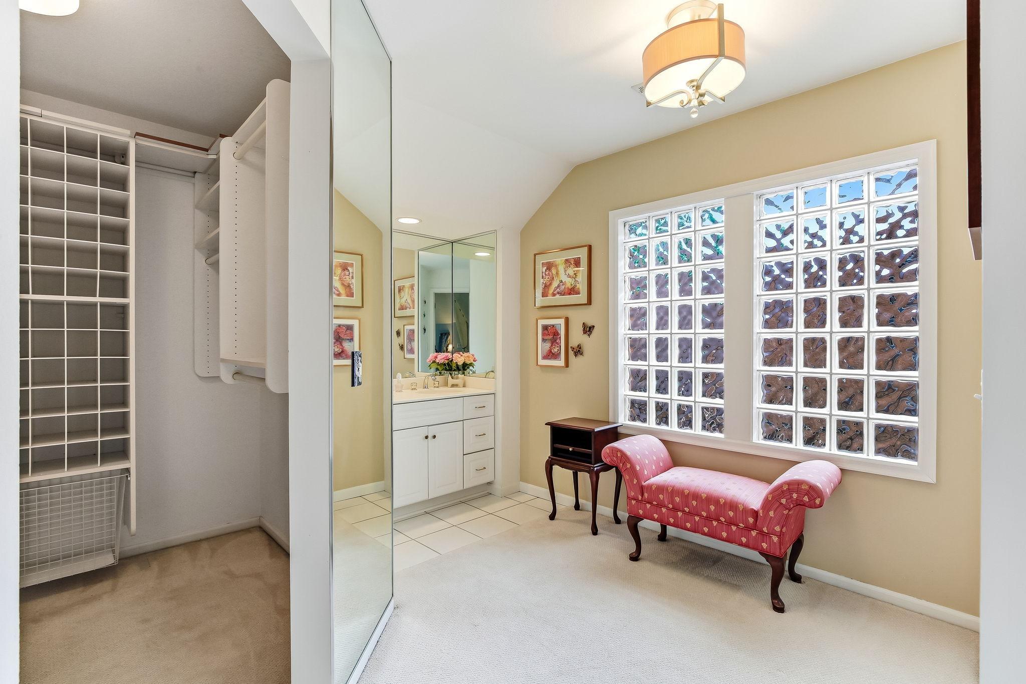 Walk In Closet