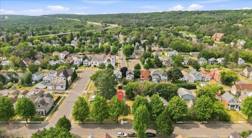405 N 58th Avenue W, Duluth, MN 55807