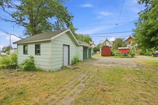 405 N 58th Avenue W, Duluth, MN 55807