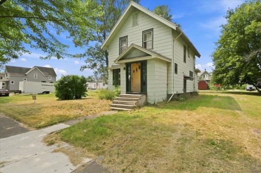 405 N 58th Avenue W, Duluth, MN 55807