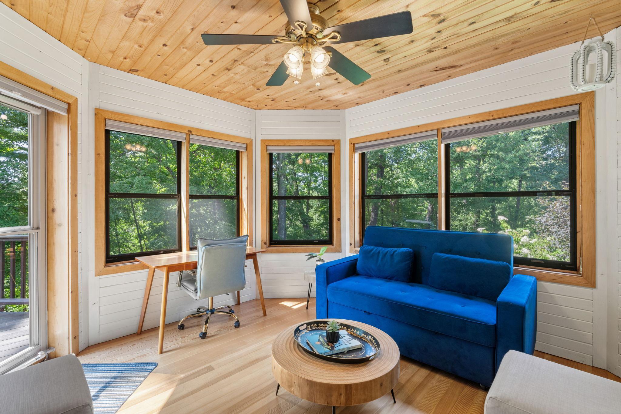 3-season porch