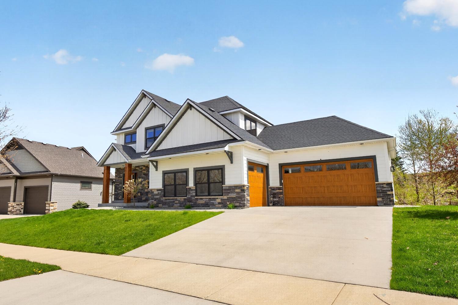 6 bed 4 bath home for sale in Somerby Golf Community 1702 Ancaster Dr NE Byron MN 55920
