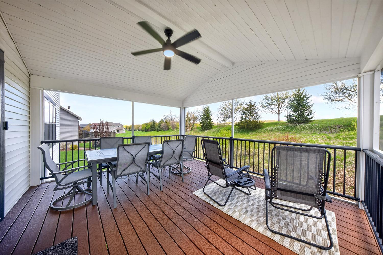 6 bed 4 bath home for sale in Somerby Golf Community 1702 Ancaster Dr NE Byron MN 55920