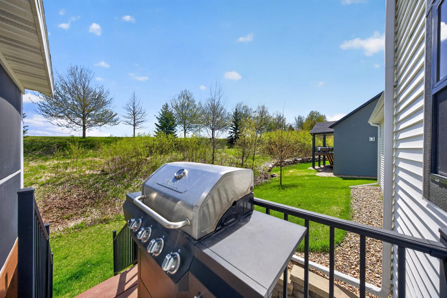 6 bed 4 bath home for sale in Somerby Golf Community 1702 Ancaster Dr NE Byron MN 55920