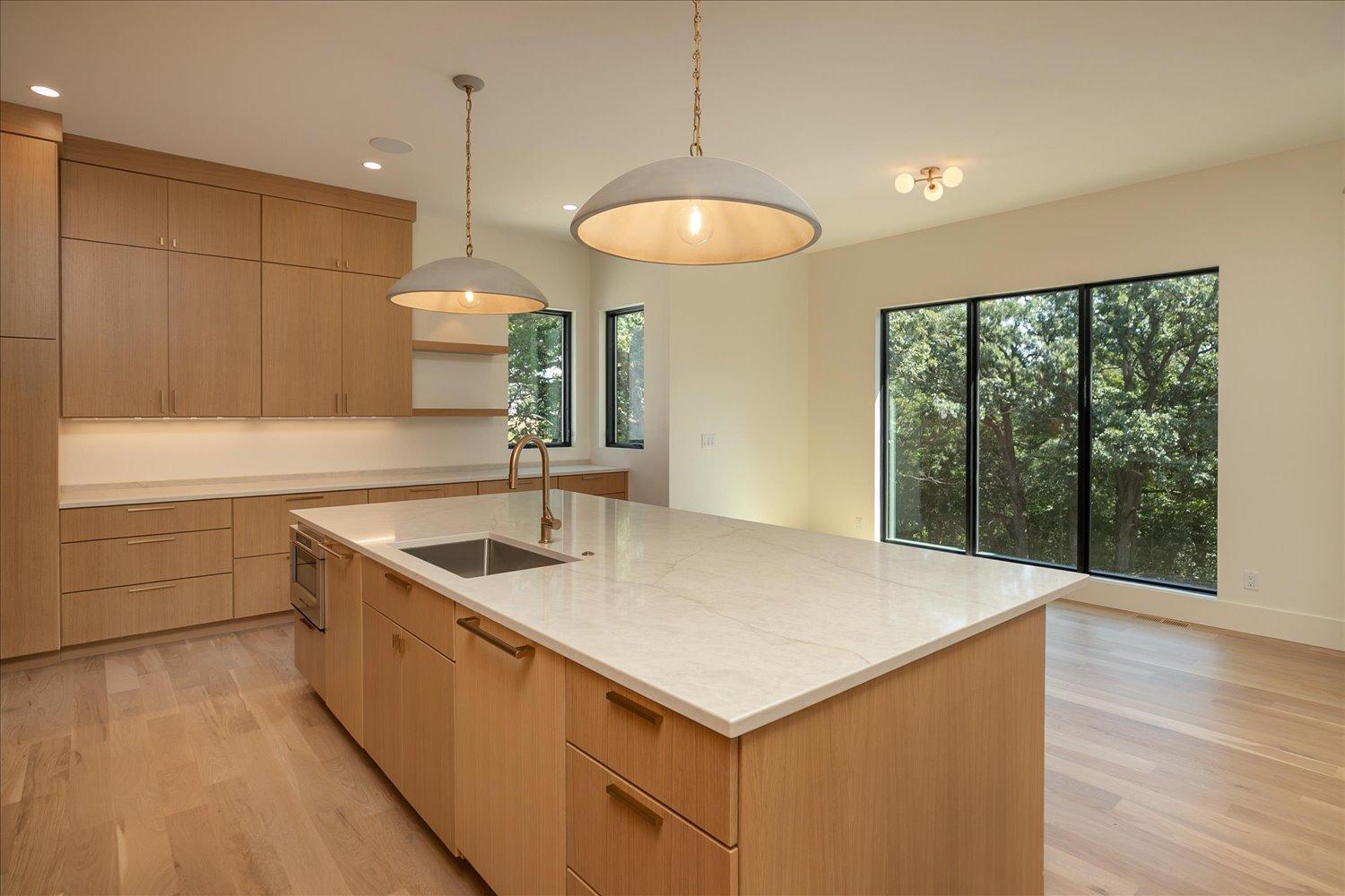 16-15-Kitchen.jpg