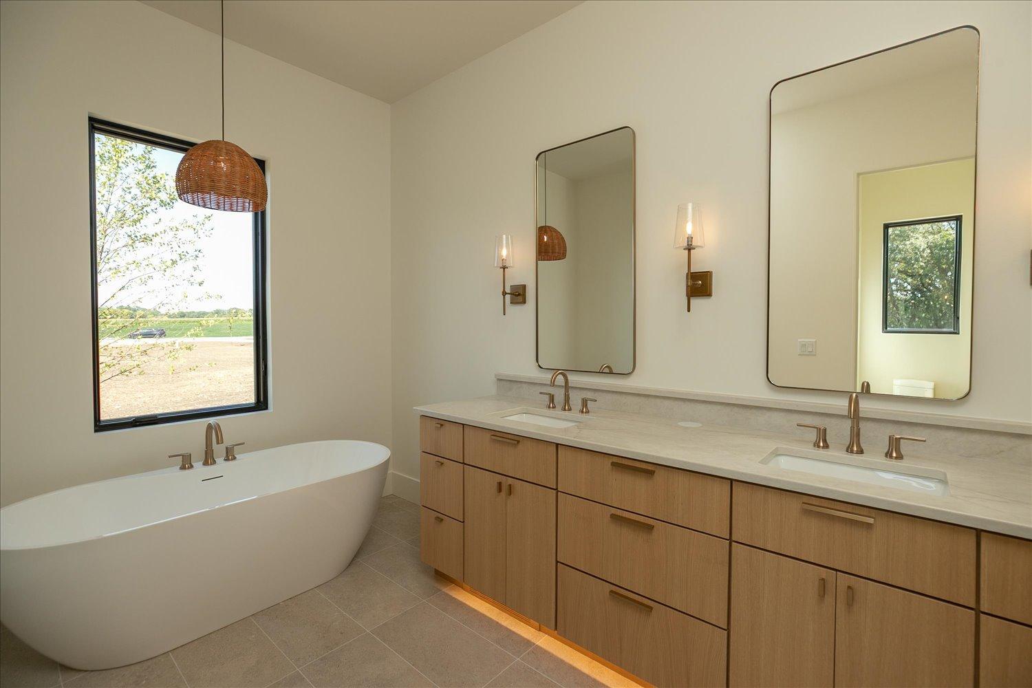 28-27-Primary Bathroom.jpg