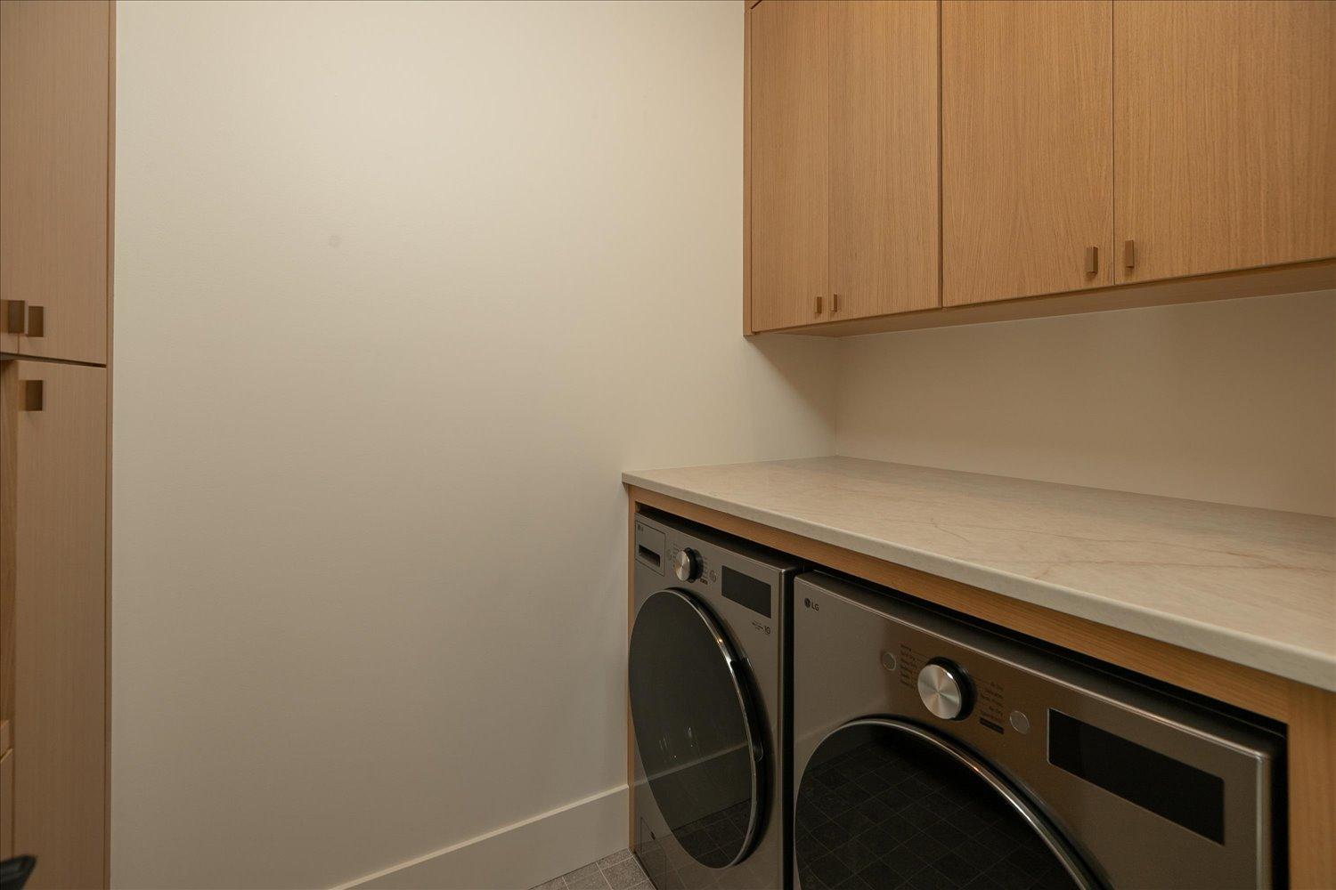 36-34-Laundry.jpg