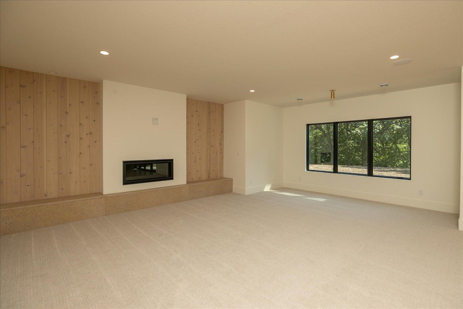 47-45-Family Room.jpg