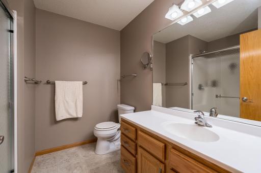 18-web-or-mls-129-cameo-ln.jpg